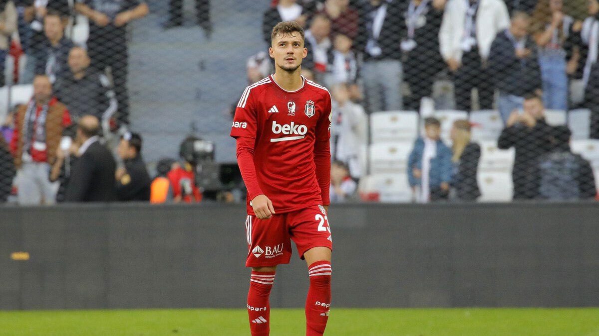Beşiktaş’ta Ernest Muçi şoku: Sakatlandı