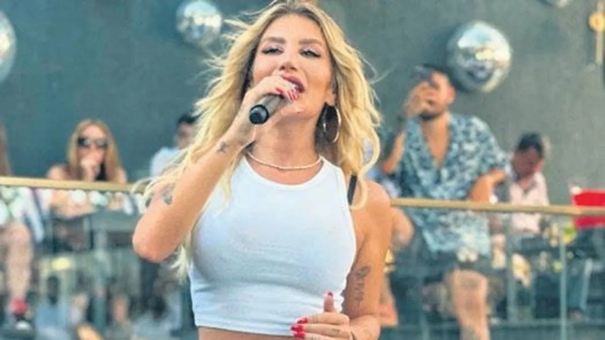 ‘Nazar değdiği için ilişkimi göz önünde yaşamıyorum’