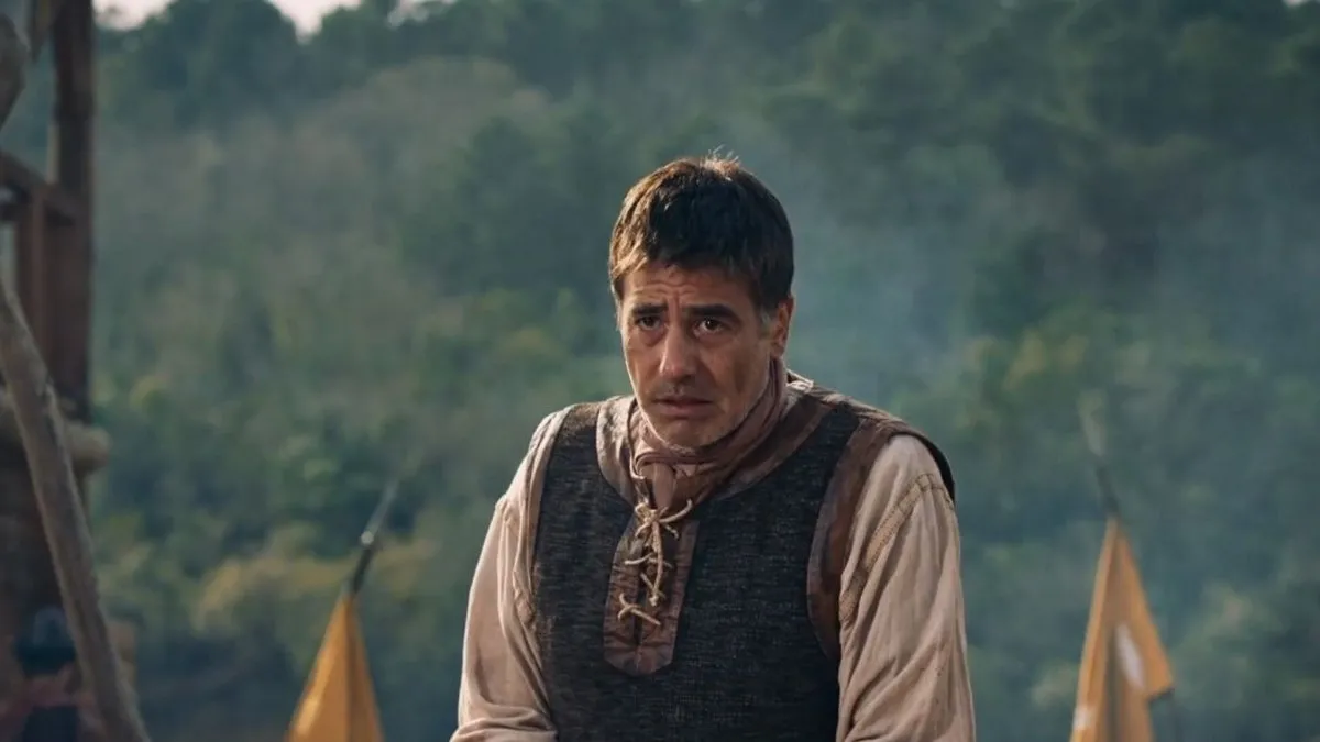 Bizans komutanı Cladius, köylü kılığında Osman Bey’in huzurunda